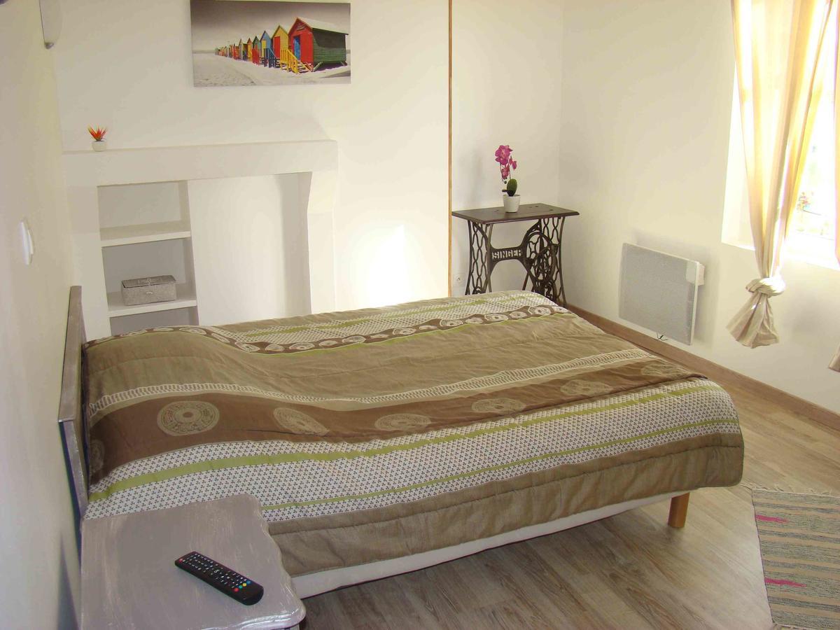 A La Belle Dame Hotell Nogent-sur-Seine Eksteriør bilde